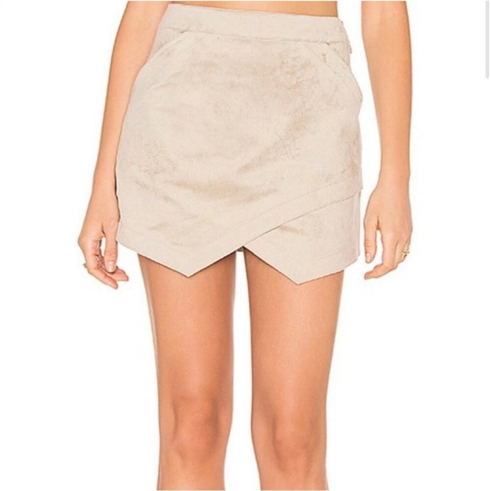 BCBG MAXAZRIA Beckett Taupe Faux Suede Wrap Front Mini Skirt with Pockets Womens